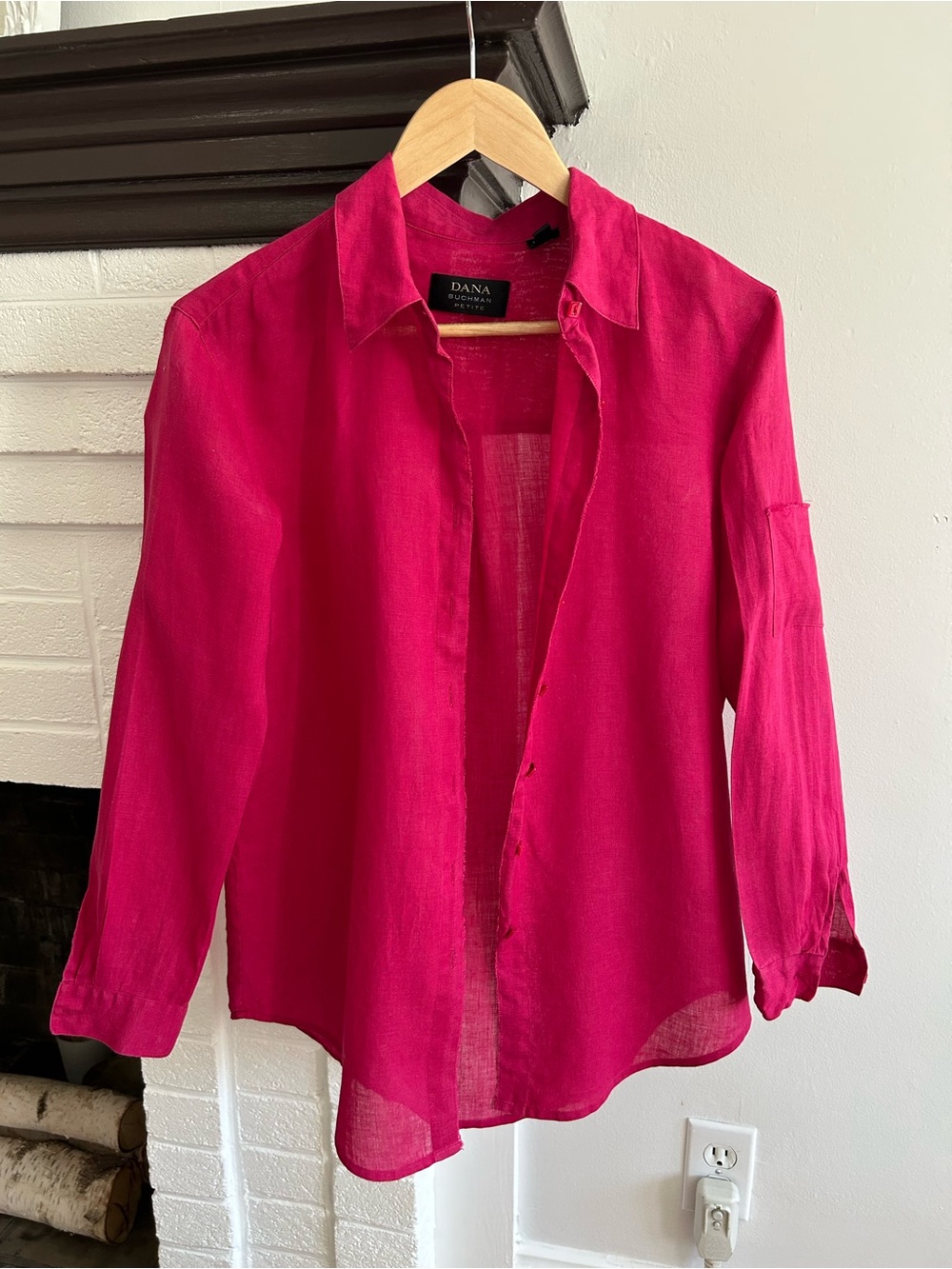 Dana Buchman Women's Linen Fuchsia Button-Up Shirt